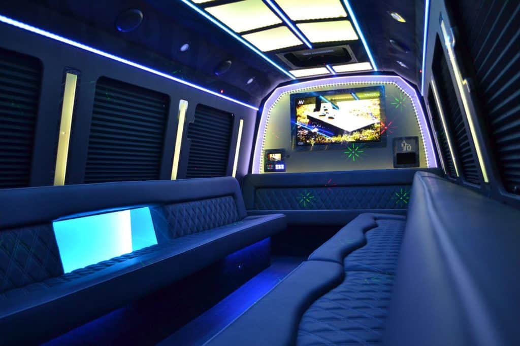 E450-limo-bus-6 E450-limo-bus-6