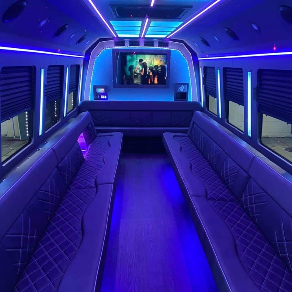 F550-limo-bus-5 F550-limo-bus-5