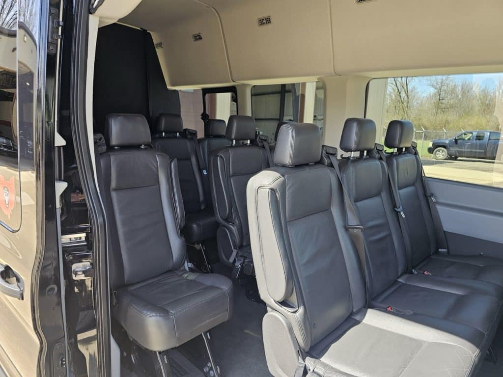 Ford Transit Shuttle #17 - Interior 4