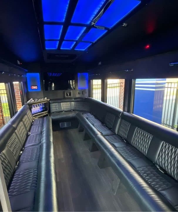 Transitl-limo-14-pax-interior-1-002 Transitl-limo-14-pax-interior-1-002